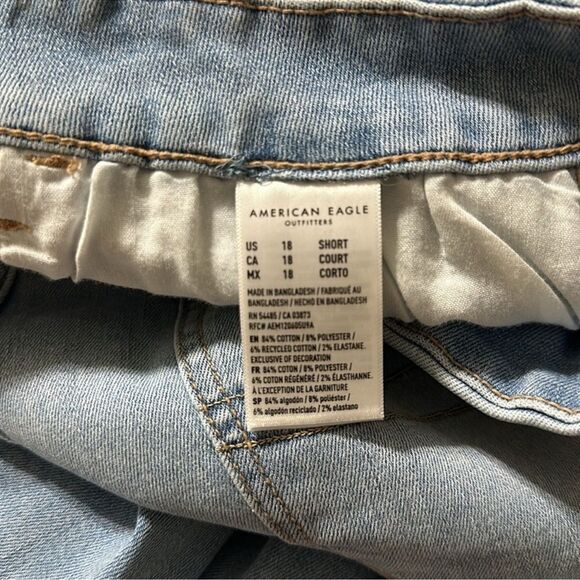 AE 18S Next Level Curvy High Waist Light Vintage Wash Stretch Jeggings - Picture 8 of 13